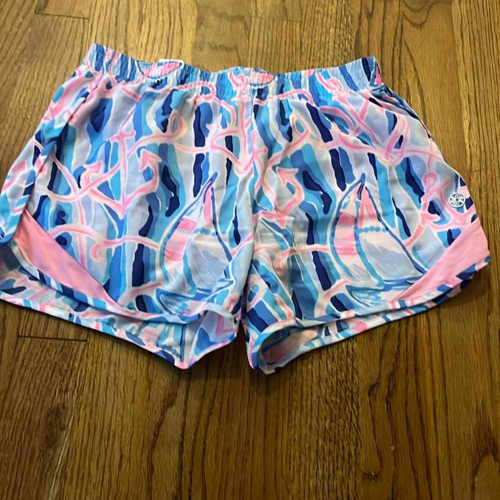 Lilly Pulitzer Shorts (Adult XS)